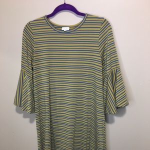 Large Lularoe Maurine